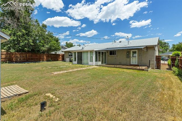 522 Ponderosa Drive, Colorado Springs, CO 80911