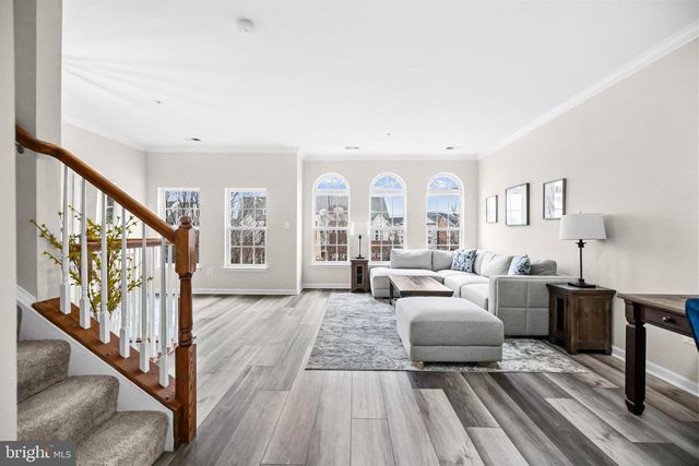 14492 VILLAGE HIGH ST, Gainesville, VA 20155