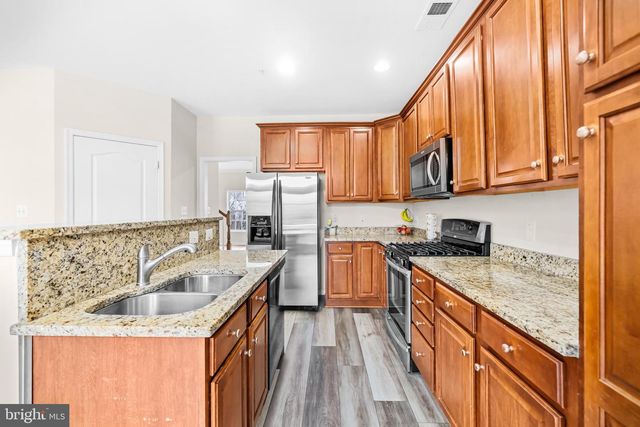 14492 VILLAGE HIGH ST, Gainesville, VA 20155