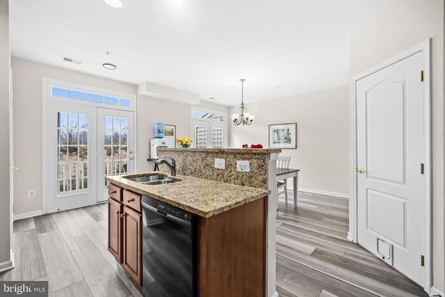 14492 VILLAGE HIGH ST, Gainesville, VA 20155