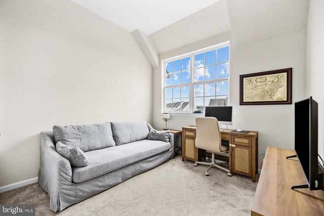 14492 VILLAGE HIGH ST, Gainesville, VA 20155