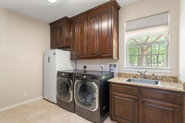 1215 PR 5980, Yantis, TX 75497