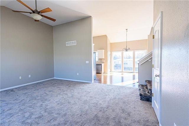 520 W 18th Street, Ottawa, KS 66067