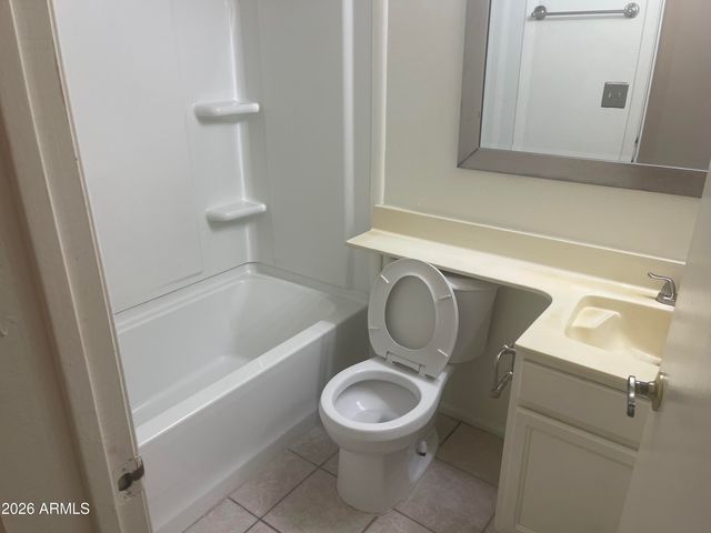 533 W GUADALUPE Road 1066, Mesa, AZ 85210