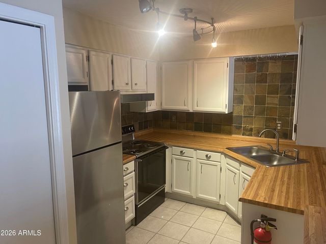 533 W GUADALUPE Road 1066, Mesa, AZ 85210