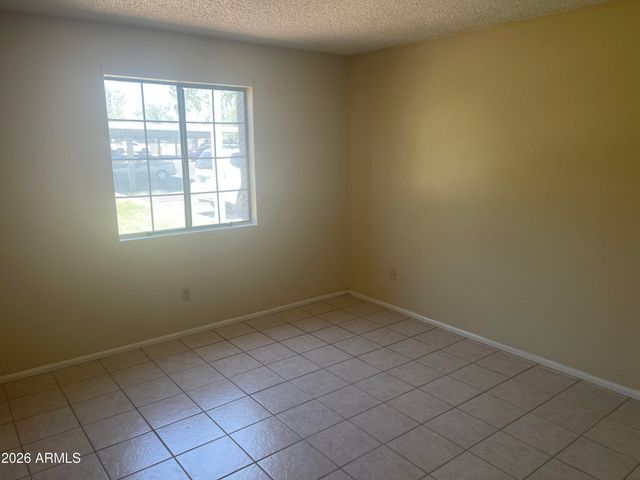 533 W GUADALUPE Road 1066, Mesa, AZ 85210