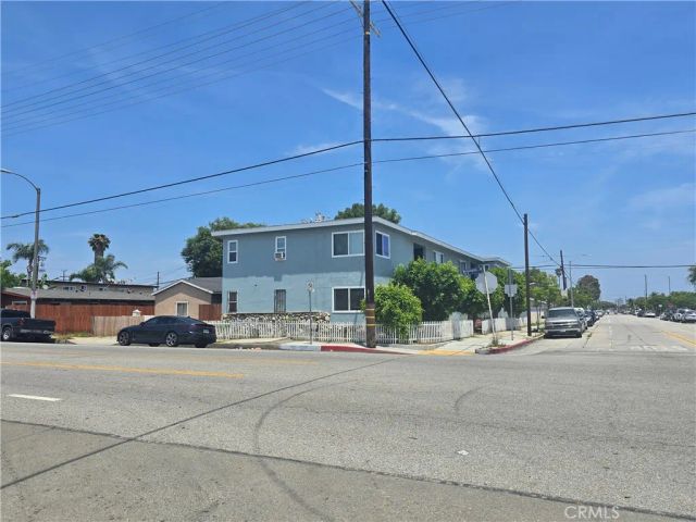 923 W G Street, Wilmington, CA 90744