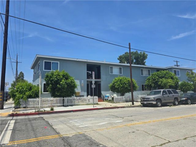 923 W G Street, Wilmington, CA 90744