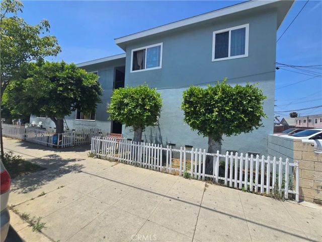 923 W G Street, Wilmington, CA 90744