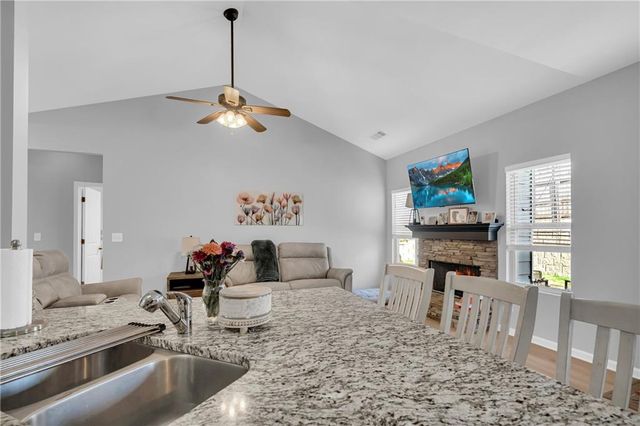 117 Harrier Drive, Dawsonville, GA 30534