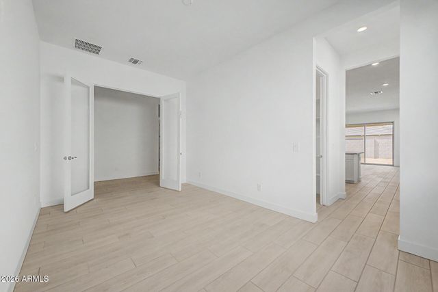22204 W BLACKHAWK Drive, Surprise, AZ 85387