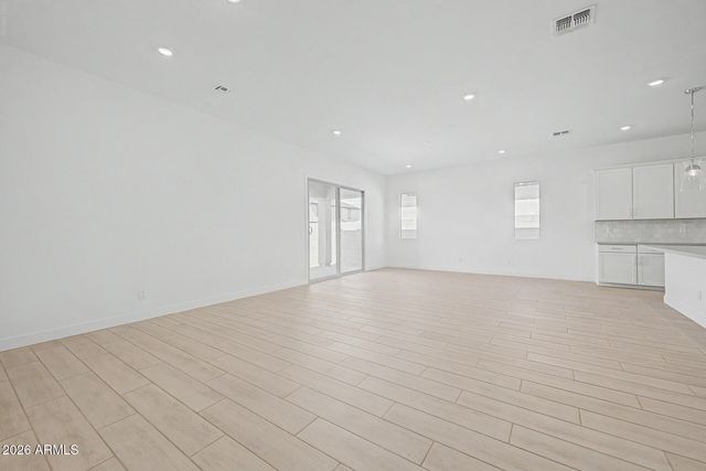 22204 W BLACKHAWK Drive, Surprise, AZ 85387