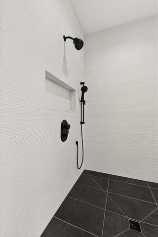 5818 N Lucerne Avenue, Kansas City, MO 64151