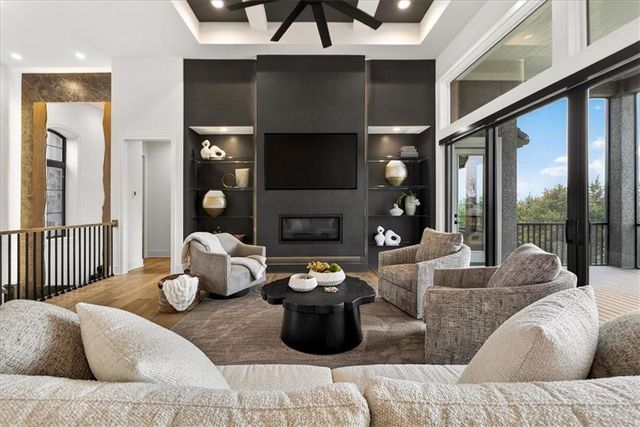 5818 N Lucerne Avenue, Kansas City, MO 64151