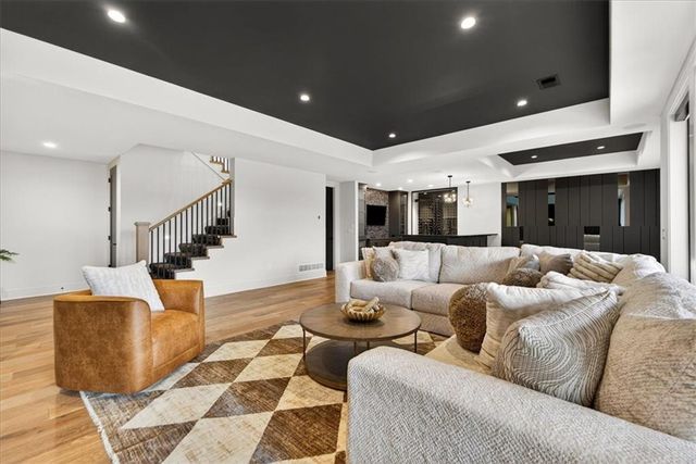 5818 N Lucerne Avenue, Kansas City, MO 64151