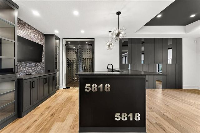 5818 N Lucerne Avenue, Kansas City, MO 64151