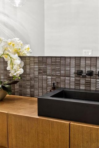 5818 N Lucerne Avenue, Kansas City, MO 64151