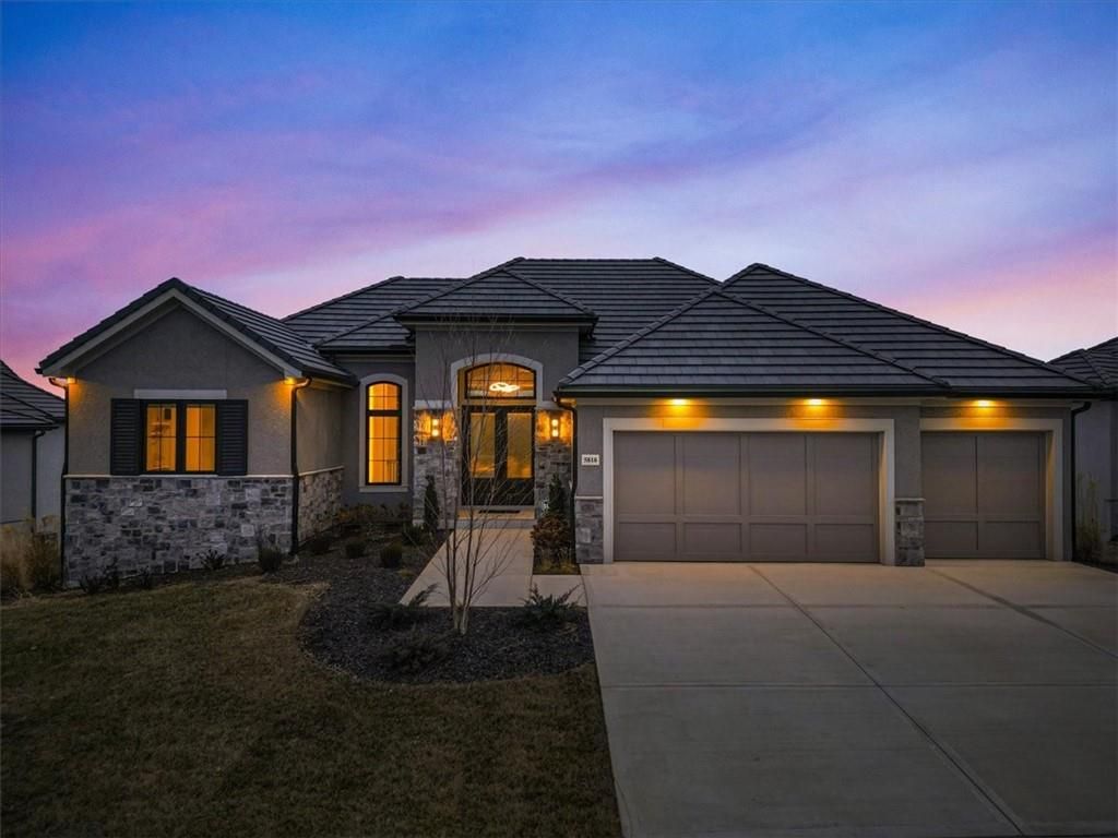 5818 N Lucerne Avenue, Kansas City, MO 64151