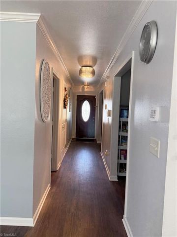 1620 Plesney Way, Winston-salem, NC 27103