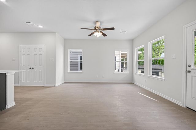 9022 Madera Road A, Houston, TX 77078
