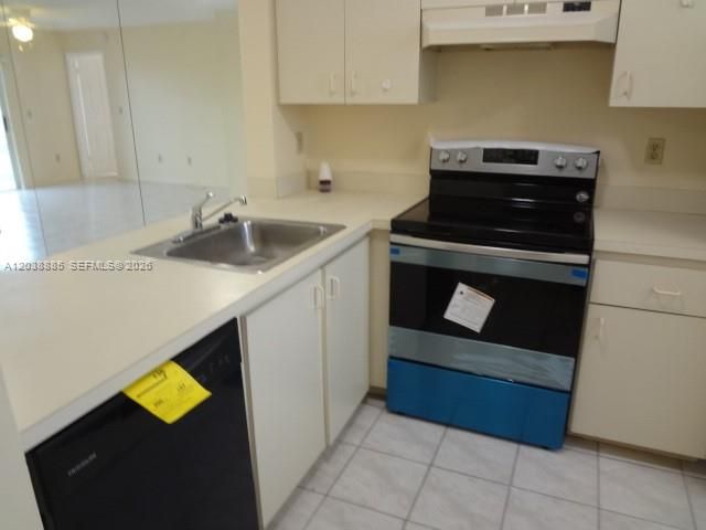 426 NE 210th Cir Ter 103-2, Miami, FL 33179