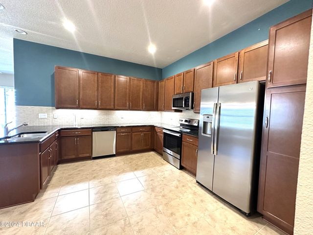 6326 Hanfield Drive, Port Orange, FL 32128