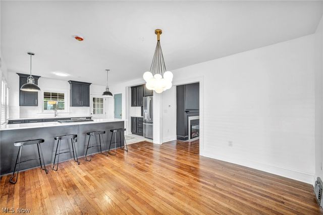 2135 Coventry Road down, Cleveland Heights, OH 44118