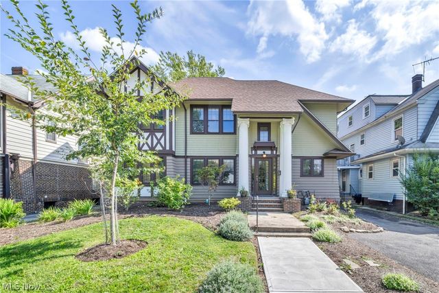 2135 Coventry Road down, Cleveland Heights, OH 44118