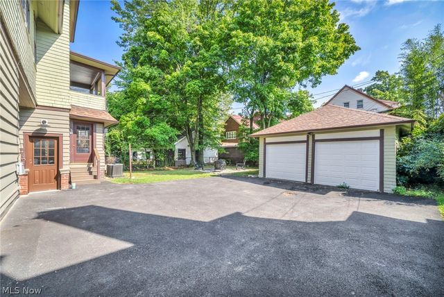 2135 Coventry Road down, Cleveland Heights, OH 44118