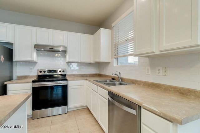 4063 E TYSON Street, Gilbert, AZ 85295