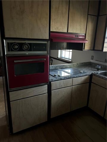 1081 Forest Valley SE Drive, Atlanta, GA 30354