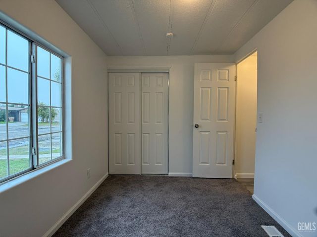 499 Pacheco Road 127, Bakersfield, CA 93307