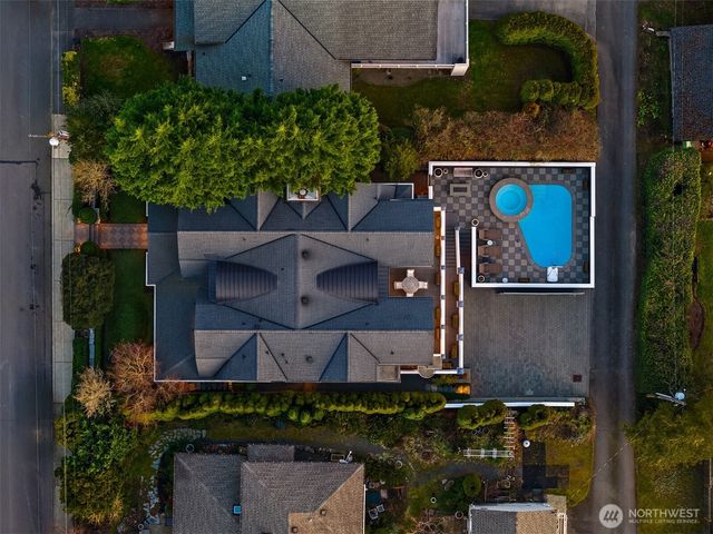 433 11th Avenue W, Kirkland, WA 98033