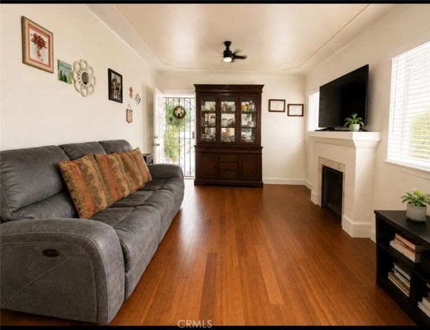 4160 Folsom Street, Los Angeles, CA 90063