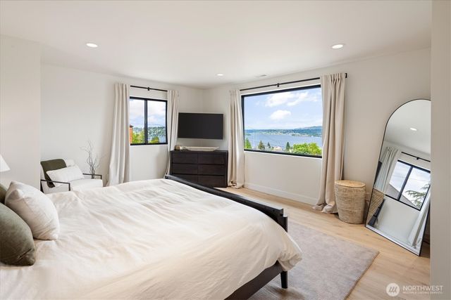 11062 Auburn Avenue S, Seattle, WA 98178