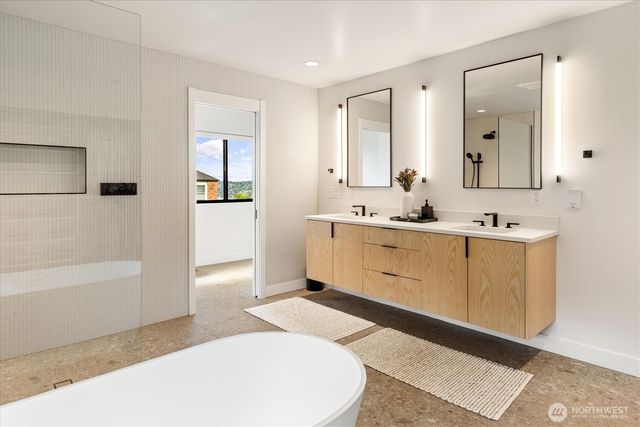 11062 Auburn Avenue S, Seattle, WA 98178