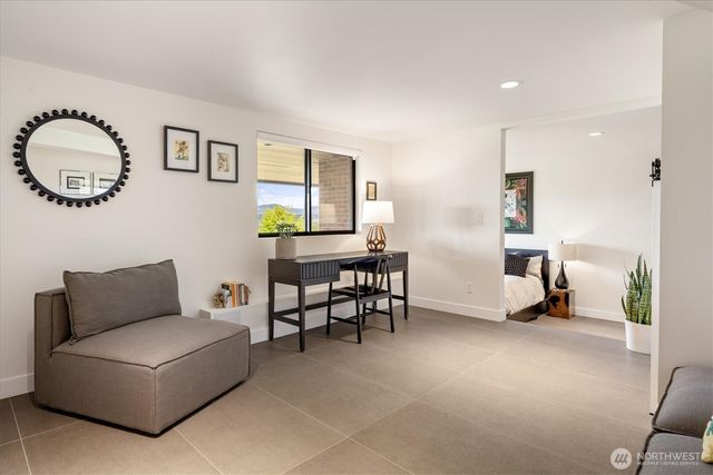 11062 Auburn Avenue S, Seattle, WA 98178