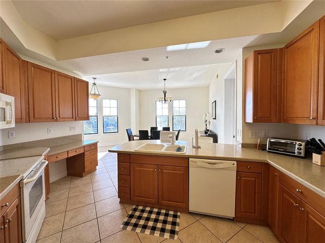 98 VIVANTE BOULEVARD 315, Punta Gorda, FL 33950