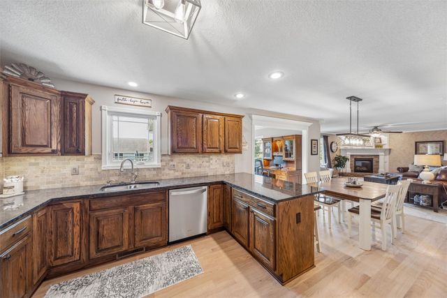 1403 NW 25th Street, Ankeny, IA 50023