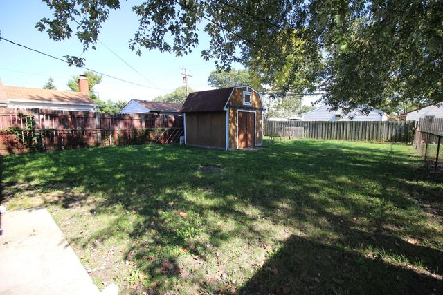 8071 Roosevelt Street, Taylor, MI 48180