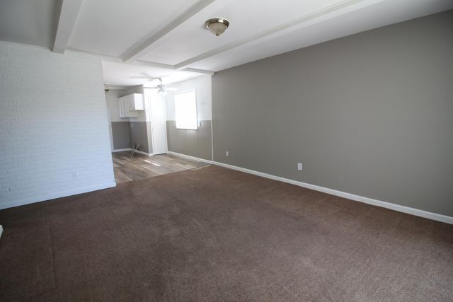 8071 Roosevelt Street, Taylor, MI 48180