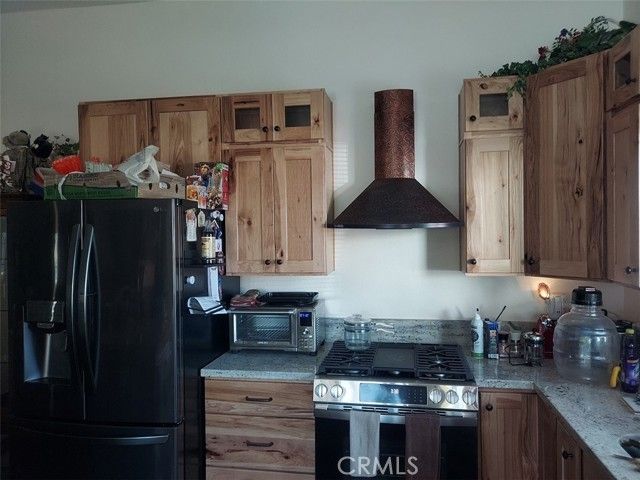 10521 Hollister Road 269, Oak Hills, CA 92344