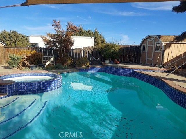 10521 Hollister Road 269, Oak Hills, CA 92344