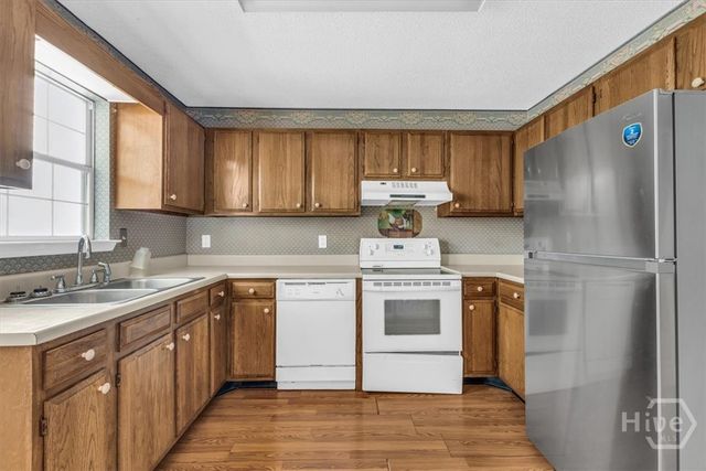3 Longview Bluff Drive E, Savannah, GA 31419