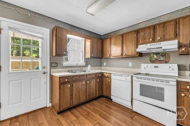3 Longview Bluff Drive E, Savannah, GA 31419