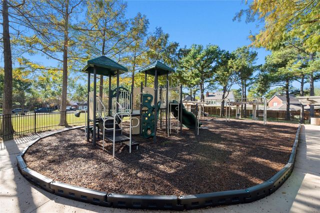 7426 Foxton Place Court, Houston, TX 77095