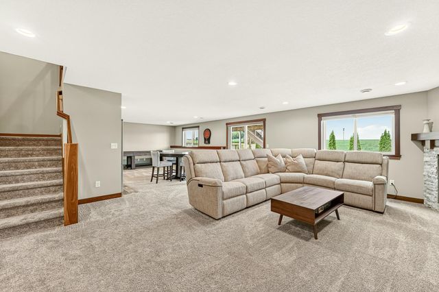 855 Grand Ridge Drive NE, Byron, MN 55920