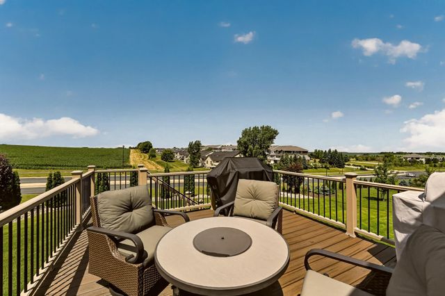 855 Grand Ridge Drive NE, Byron, MN 55920