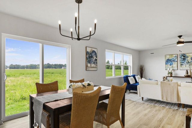 N6285 Blarney Stone Drive, Albany, WI 53520