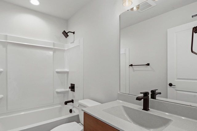 N6285 Blarney Stone Drive, Albany, WI 53520